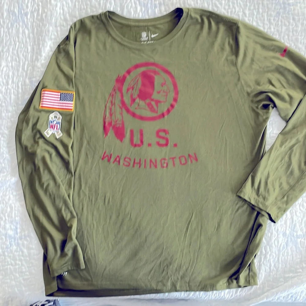 NIKE On-Field NFL Washington SALUTE TO SERVICE Men’s long sleeve shirt Sz XXL - Picture 1 of 6